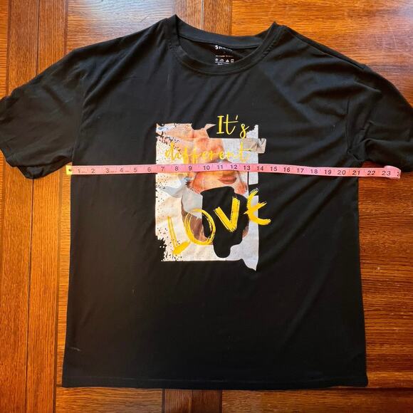 SHEIN It's Different Love Slogan Graphic Drop Shoulder Oversized Shirt Small - Picture 9 of 10